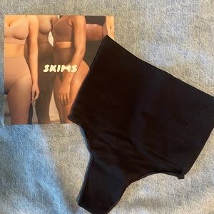 Skims New Core Control Solutionwear